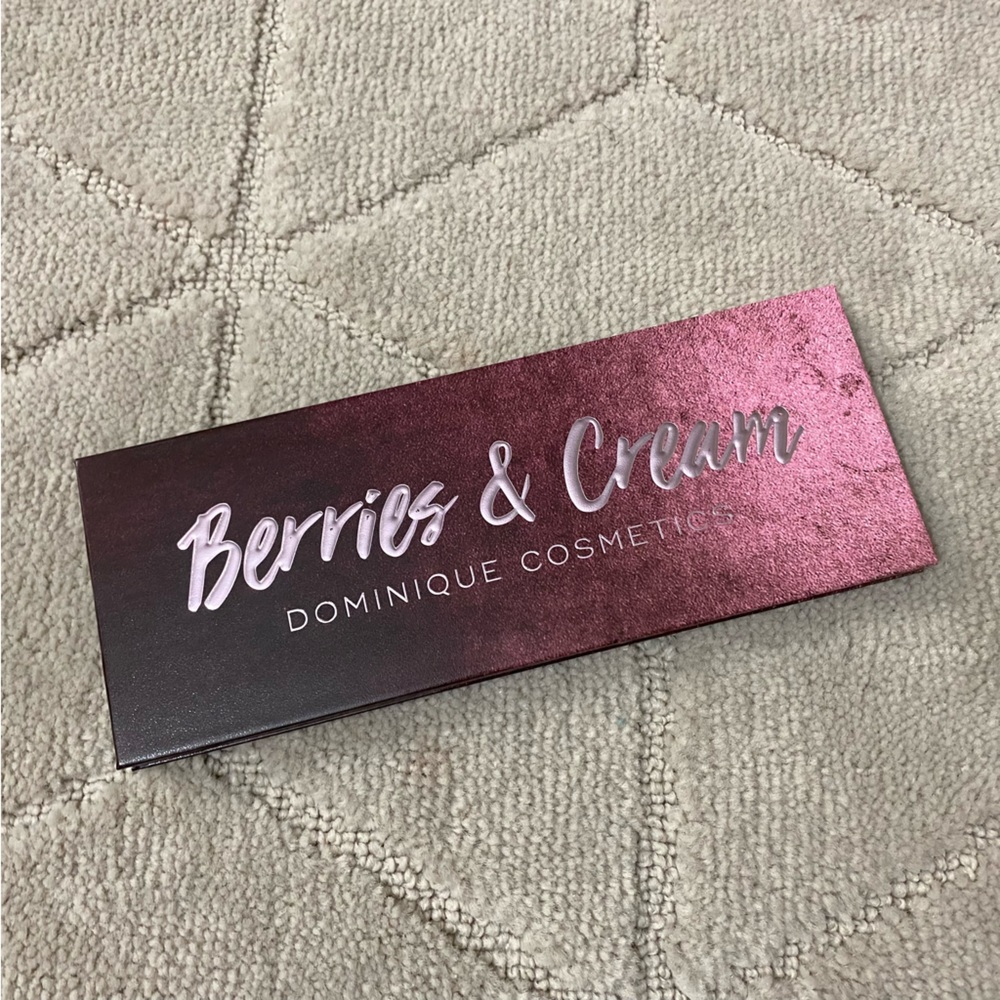 Dominique Cosmetics Berries & Cream eyeshadow makeup palette